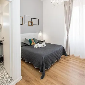 23 Guest house